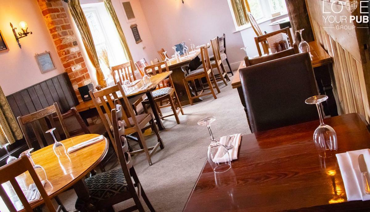 The Rising Sun Inn Waterlooville Bagian luar foto